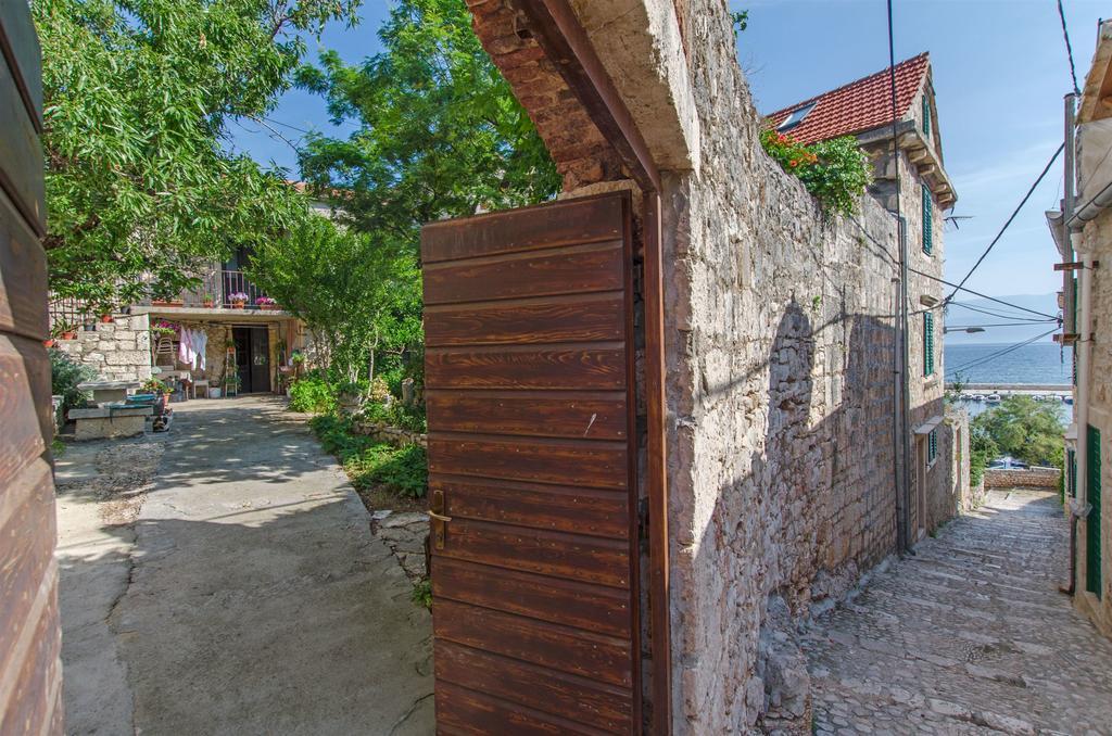 Apartments Jerka Сутиван Экстерьер фото