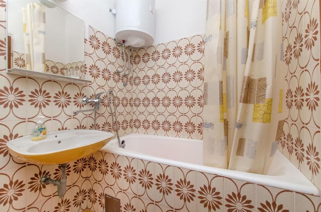 Apartments Jerka Сутиван Экстерьер фото