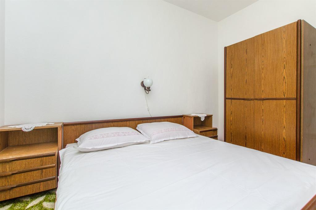 Apartments Jerka Сутиван Экстерьер фото